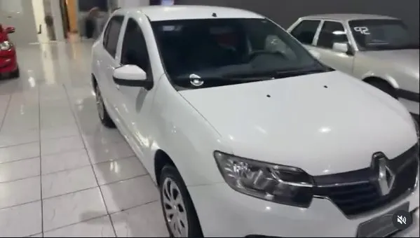 Renault Logan null